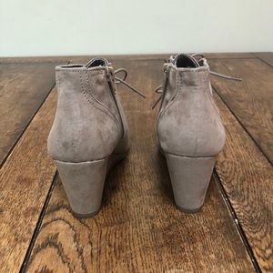 Adorable Bootie Wedges!!